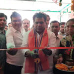Health Checkup ATM machine installed in Mathura district hospital: Former Energy Minister Shrikant Sharma inaugurated it and reports will be available in 20 minutes. 4 Health Checkup ATM